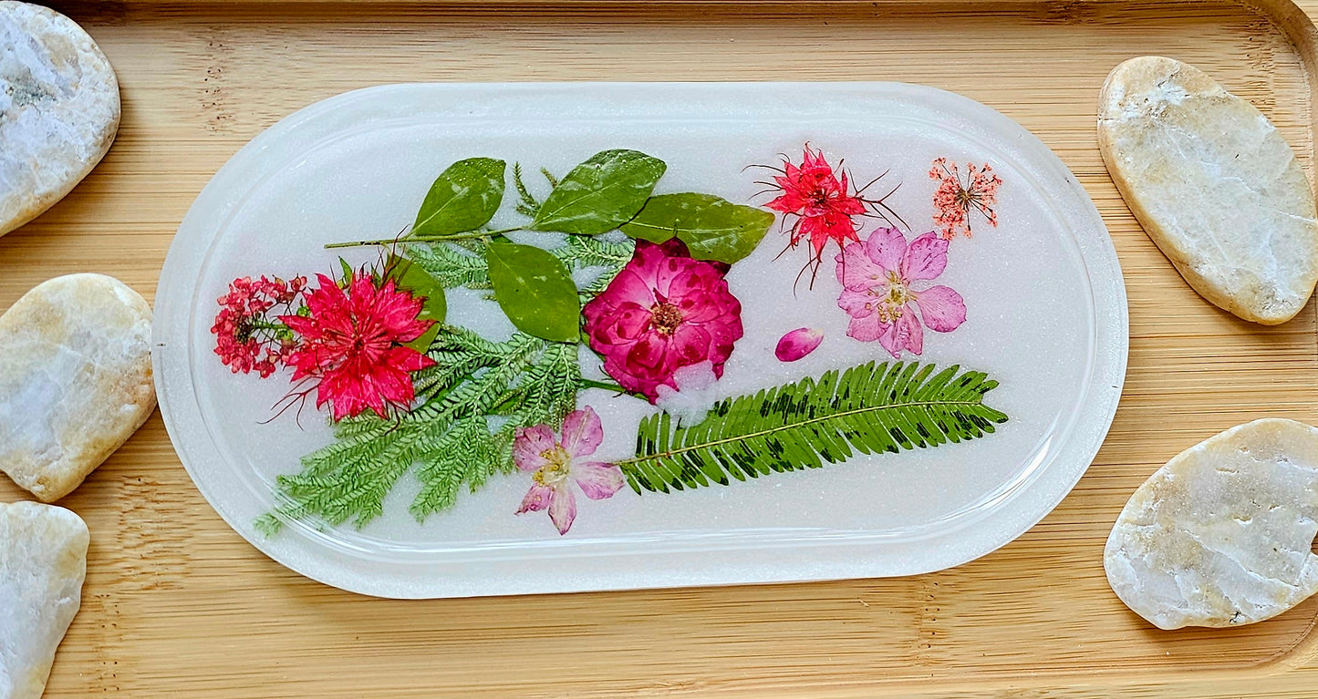 Jewelry trinket tray/ oval tray/ vanity tray/ change tray/flower trays/ Catchall tray