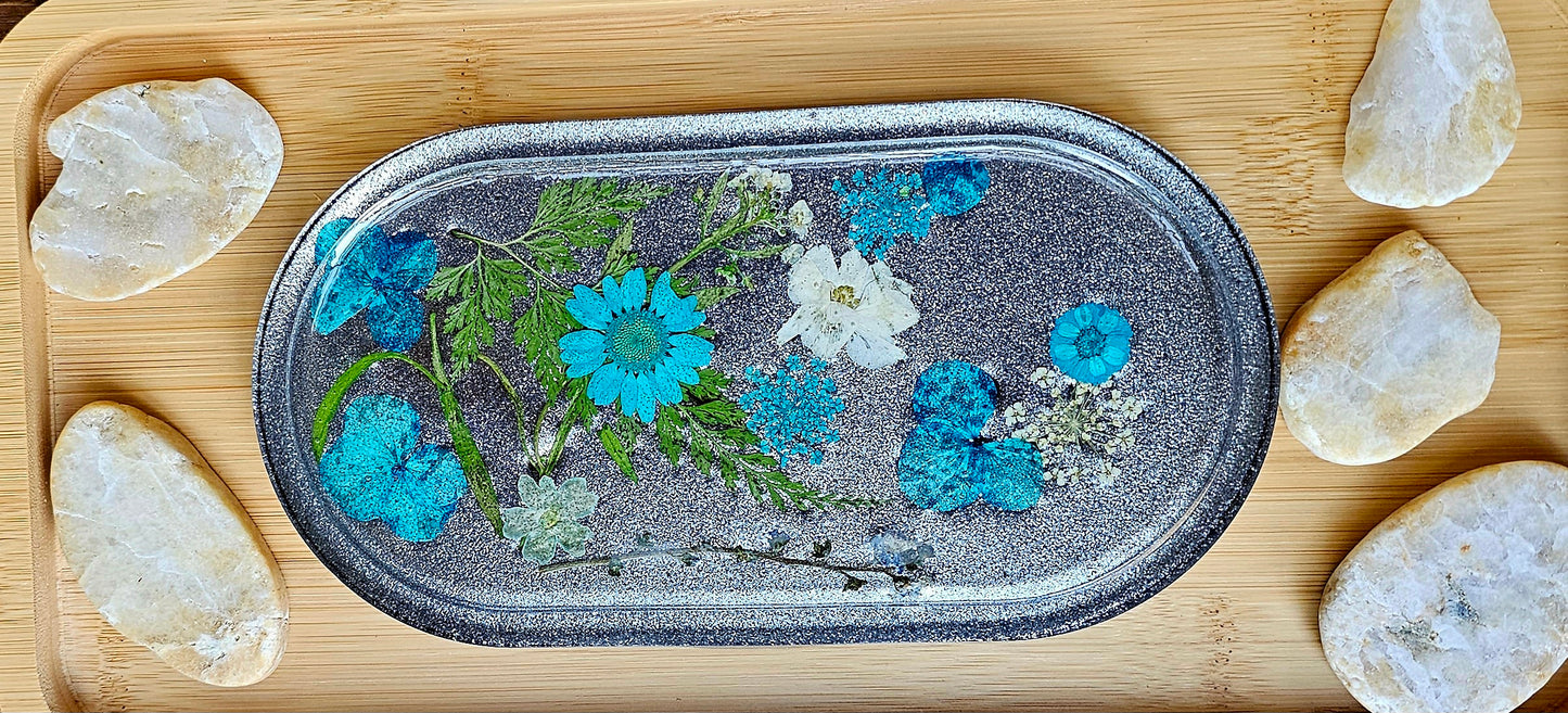 Jewelry trinket tray/ oval tray/ vanity tray/ change tray/flower trays/ Catchall tray