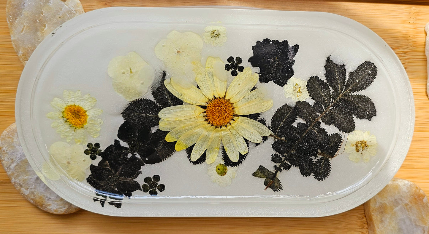 Jewelry trinket tray/ oval tray/ vanity tray/ change tray/flower trays/ Catchall tray
