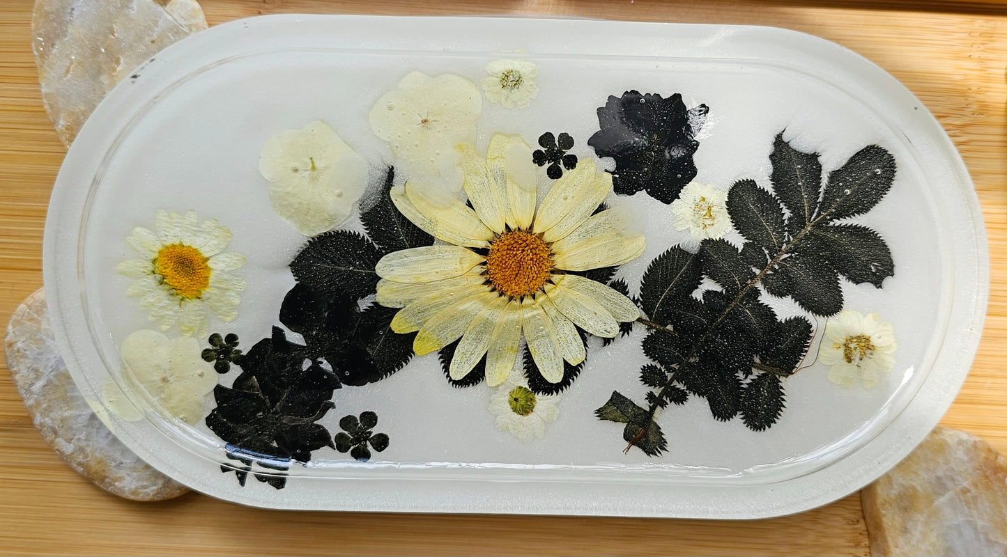Jewelry trinket tray/ oval tray/ vanity tray/ change tray/flower trays/ Catchall tray