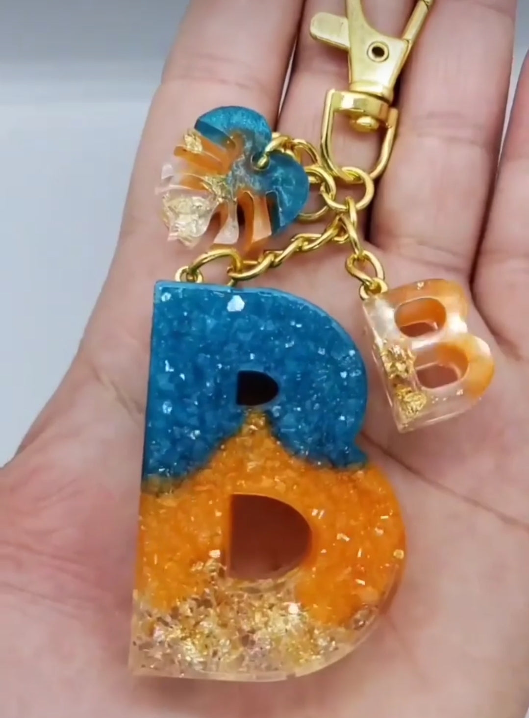 Druzy keychain Letter/ crystal letter keychain/ resin Keychain