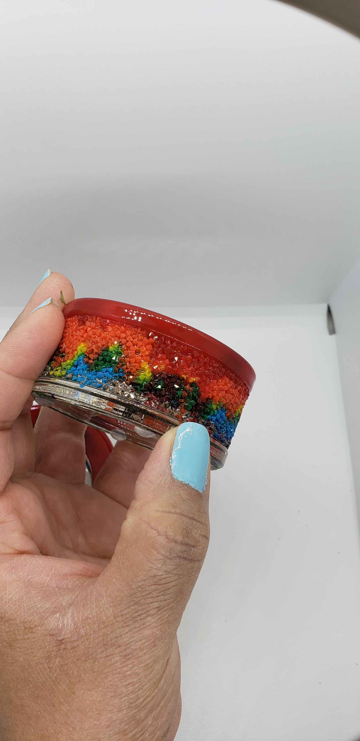 Rainbow tea light candle holder