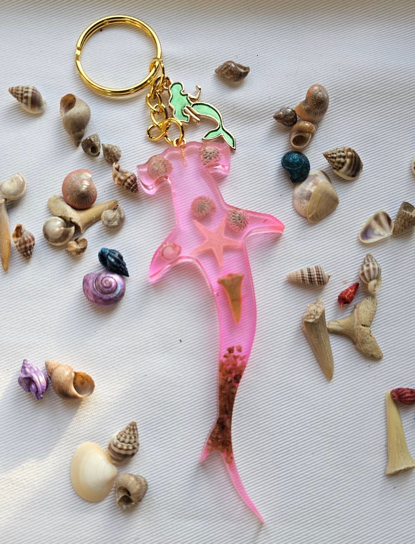 Resin Shark keychain/ with ocean theme beach gift
