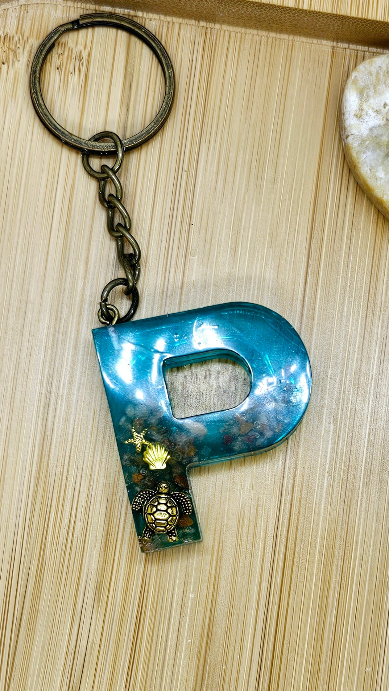 Under water letter Keychain