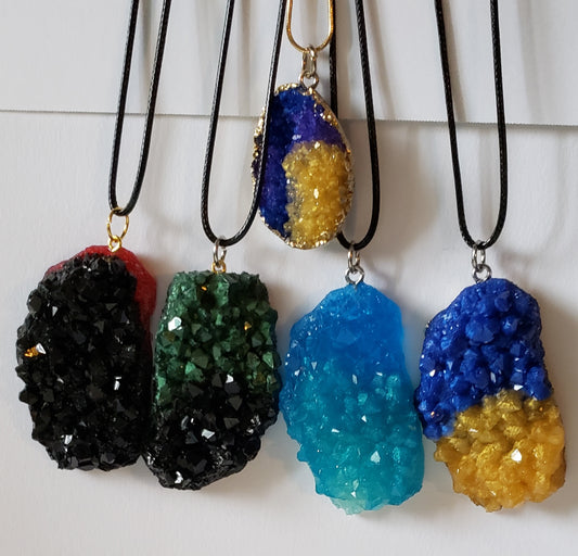 Druzy crystal necklace